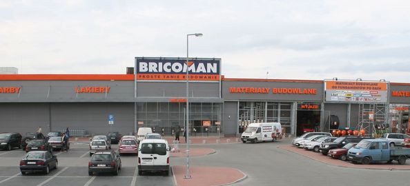 Касса по выплатам Tax Free в магазине BRICOMAN